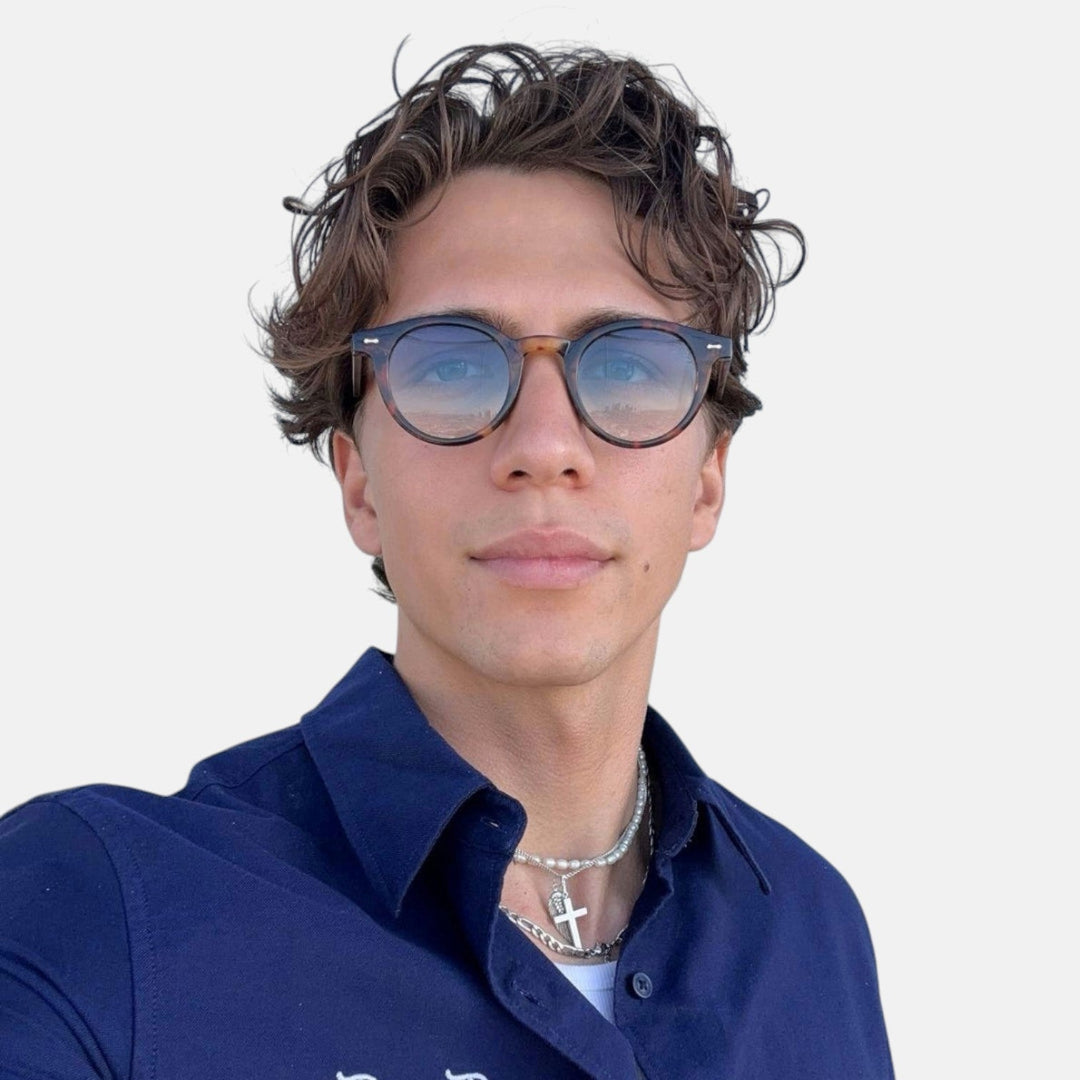 Saint | Lucente™