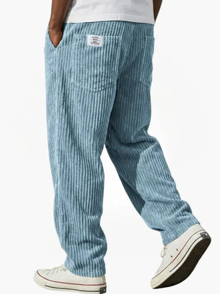 Pantalon en velours côtelé d'inspiration vintage