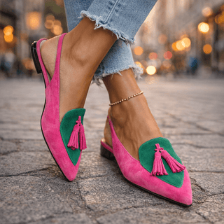 Eliza | Sandales avec des brides et des pompons