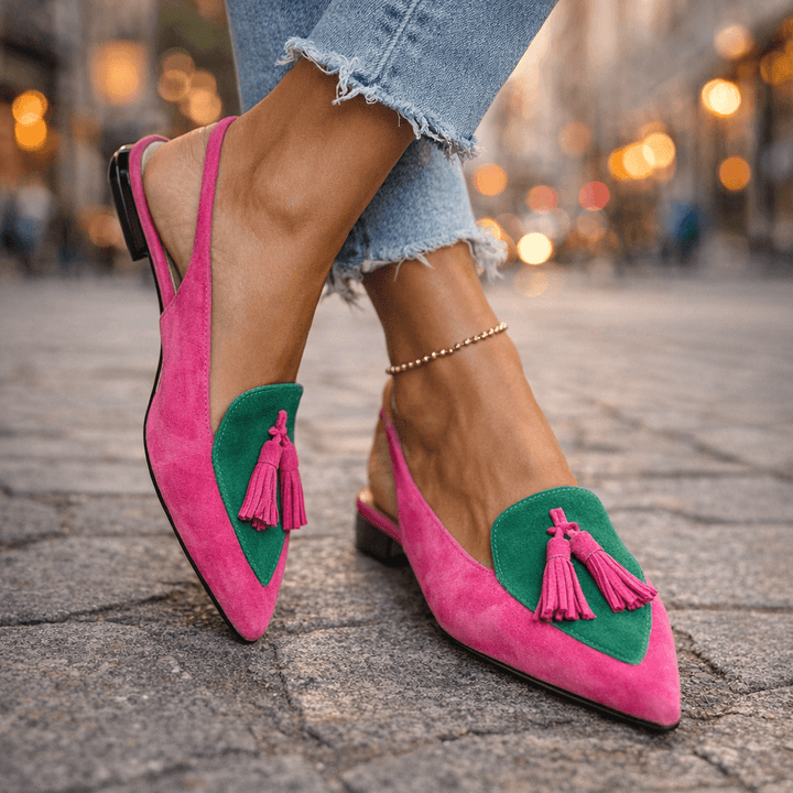 Eliza | Sandales avec des brides et des pompons