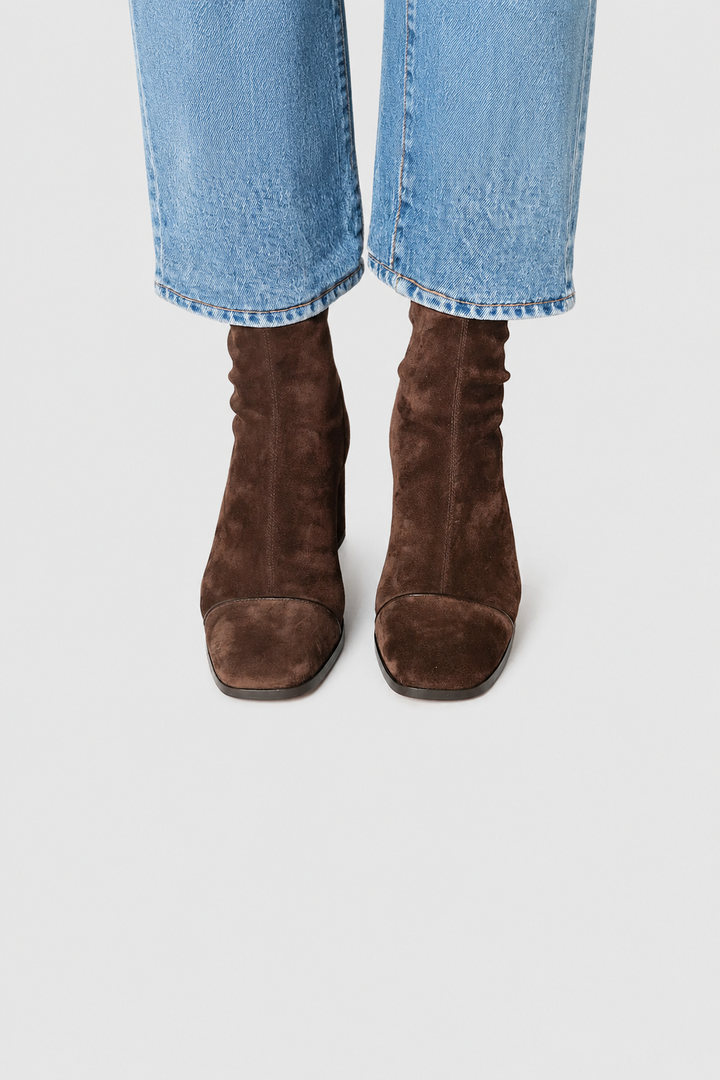 Nora | Bottines en daim à bout carré