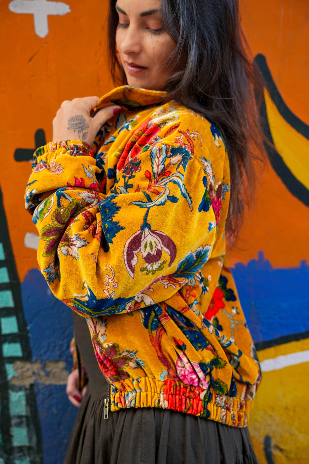 Velvet Rebel Jas Oker Jaune