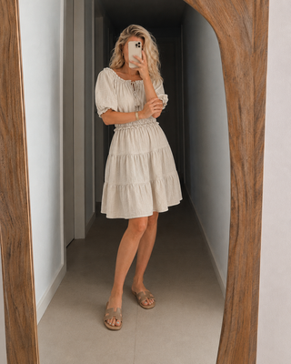 Robe Mila Off-Shoulder
