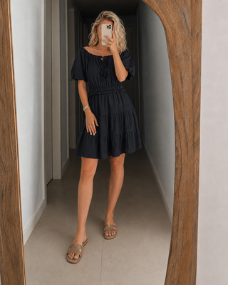 Robe Mila Off-Shoulder
