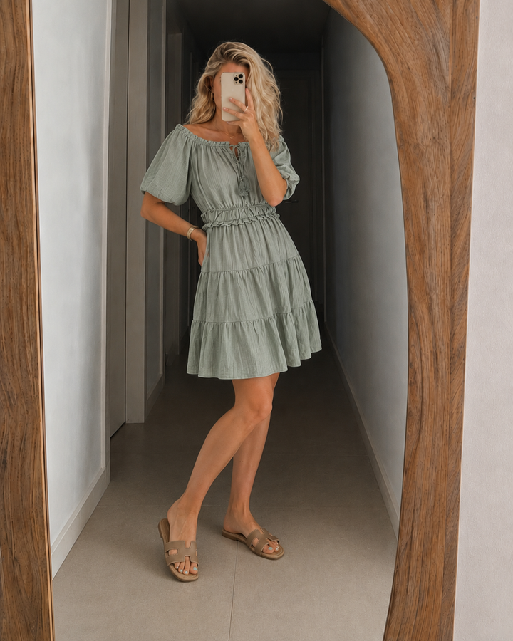 Robe Mila Off-Shoulder