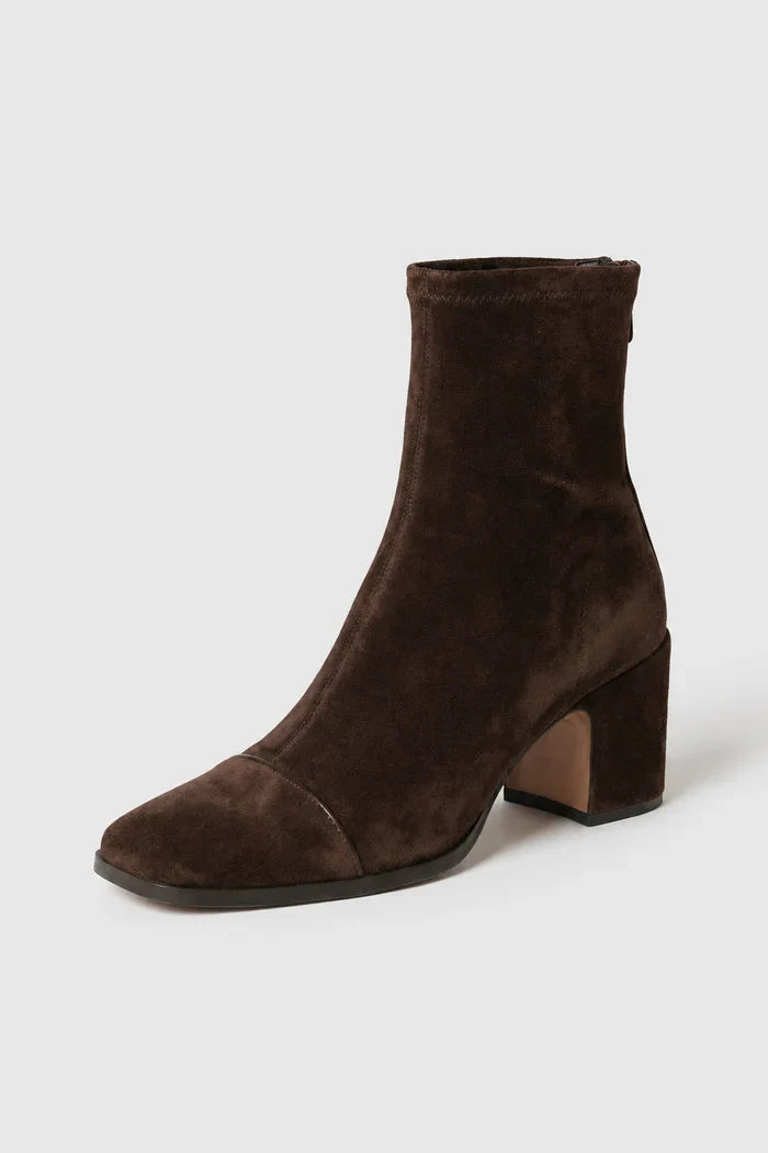 Nora | Bottines en daim à bout carré