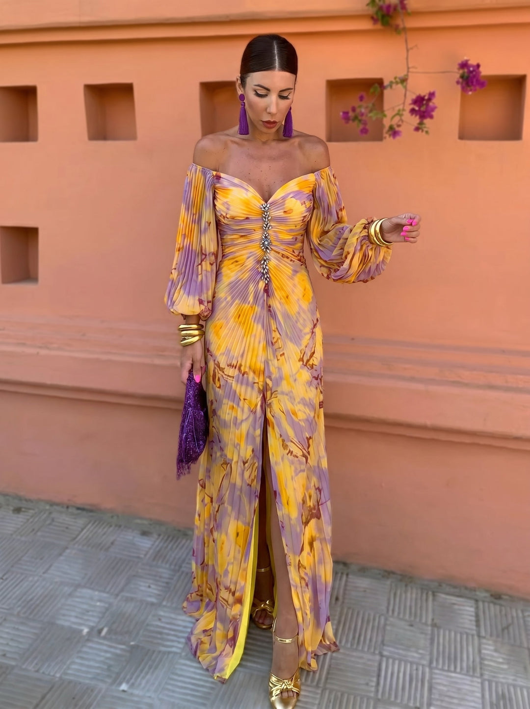 Léonie | Robe longue à motifs floraux et décolleté plongeant