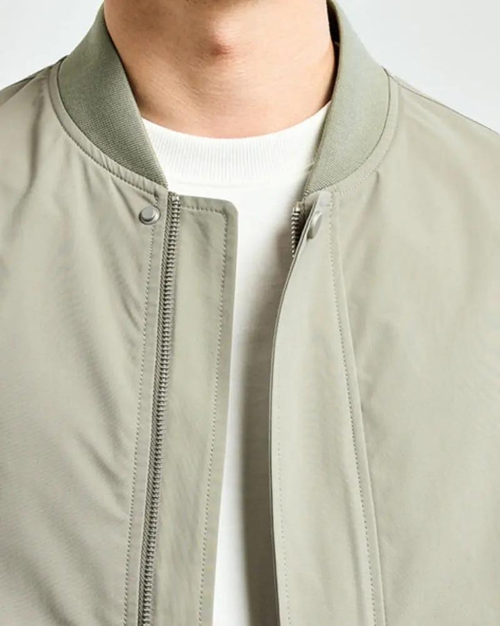 Bomber Jacket Minimaliste