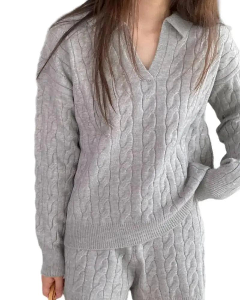 Pull en laine premium à col en V