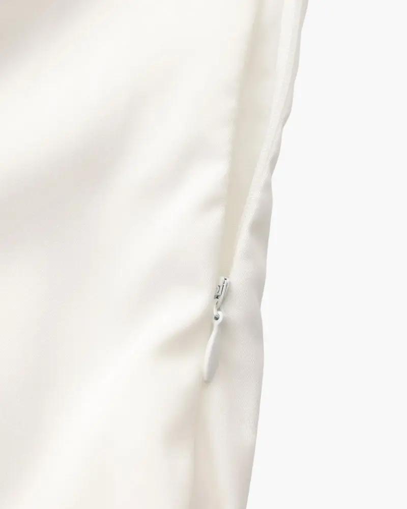 Robe midi à volants et boutons nacrés