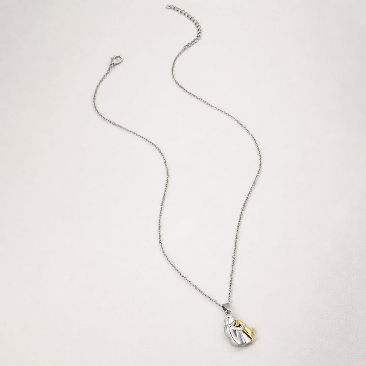 Pendentif en forme de lien éternel
